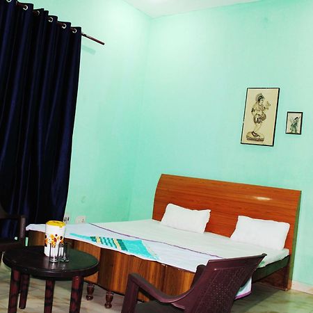 Hotel O Gracious Inn Lucknow Esterno foto